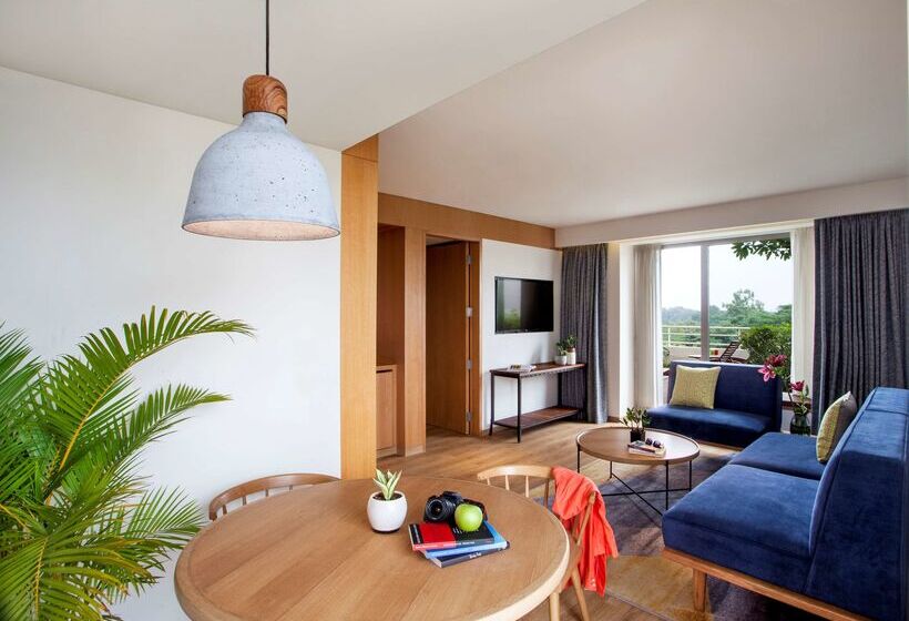 Отель Hyatt Centric Mg Road Bangalore