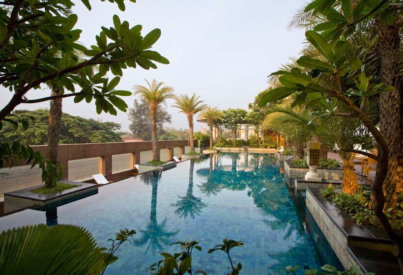 Отель Hyatt Centric Mg Road Bangalore