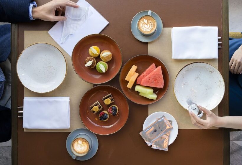 Отель Hyatt Centric Mg Road Bangalore