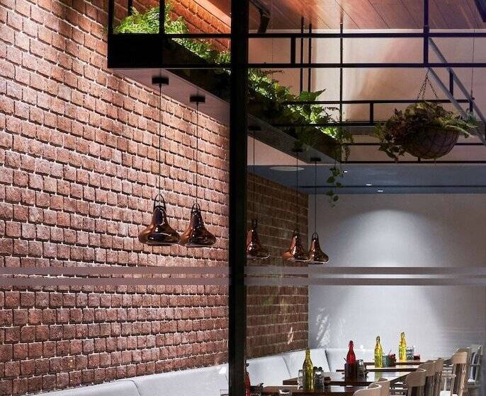 Отель Hyatt Centric Mg Road Bangalore