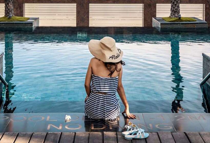 Отель Hyatt Centric Mg Road Bangalore