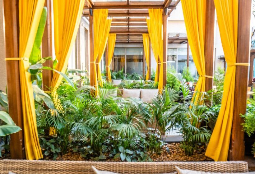 Отель Hyatt Centric Mg Road Bangalore