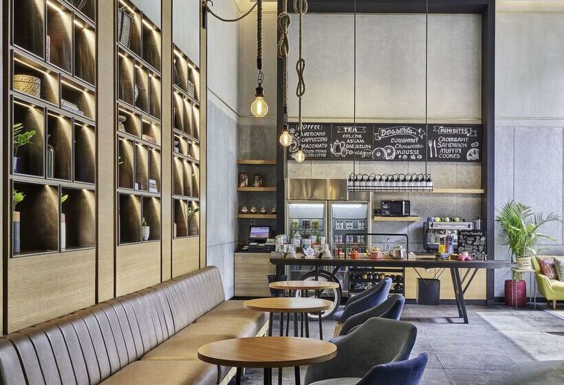 Отель Hyatt Centric Mg Road Bangalore