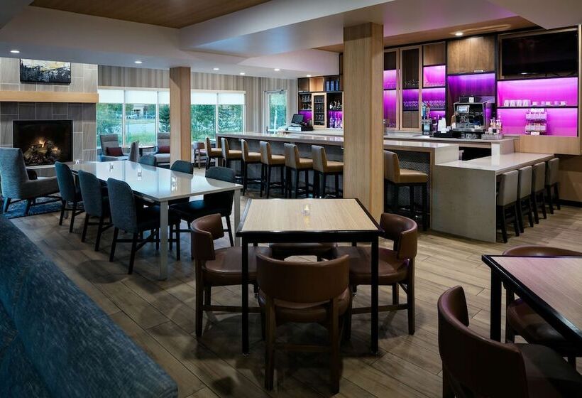 فندق Hyatt Place Fairbanks