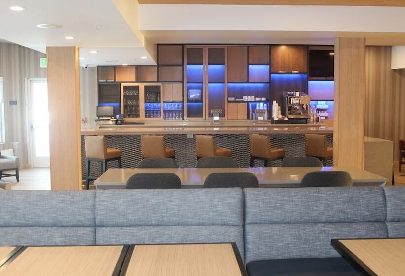 فندق Hyatt Place Fairbanks