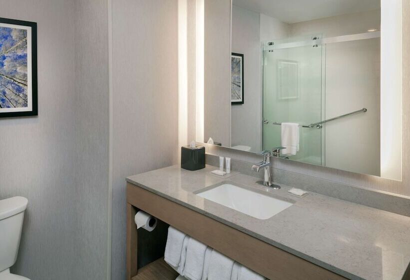 فندق Hyatt Place Fairbanks