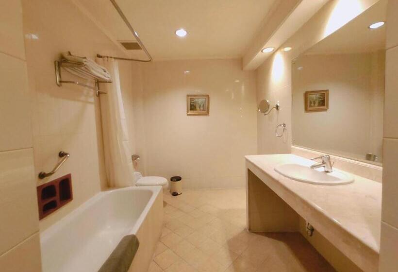 ホテル Indah Palace Solo