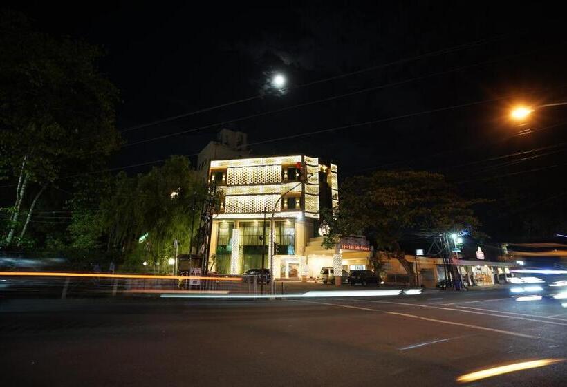 ホテル Indah Palace Solo