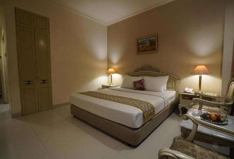 ホテル Indah Palace Solo