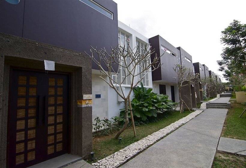 Отель Jay S Villas