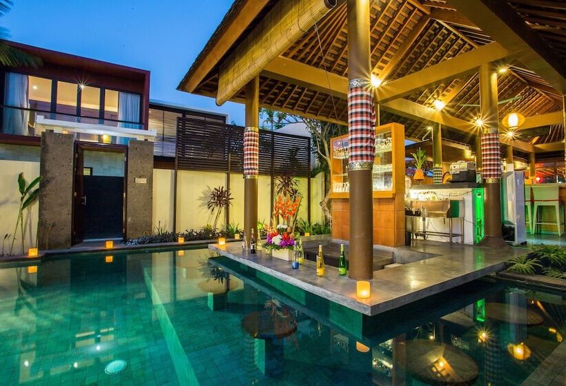 Отель Jay S Villas