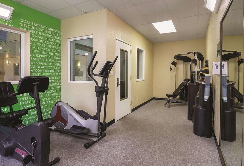 酒店 La Quinta By Wyndham Bowling Green