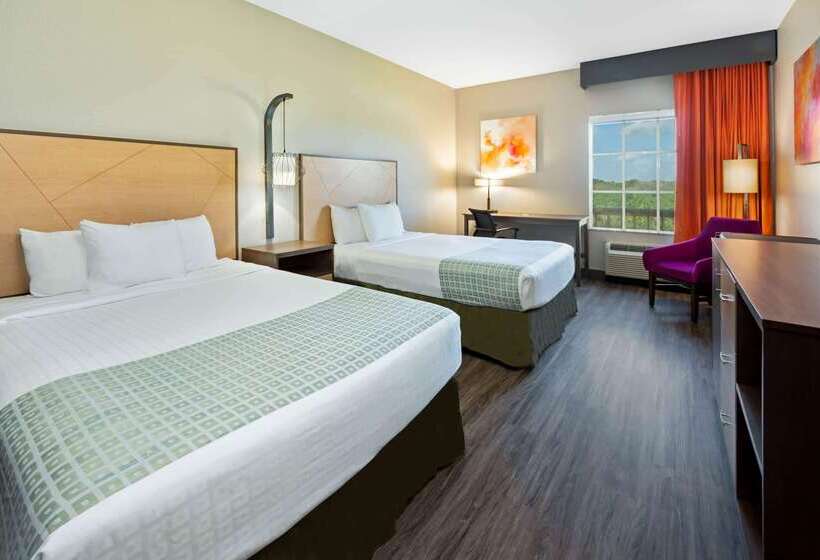 فندق La Quinta Inn & Suites By Wyndham Ft. Pierce