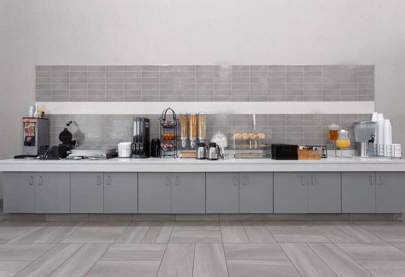 فندق La Quinta Inn & Suites By Wyndham Ft. Pierce