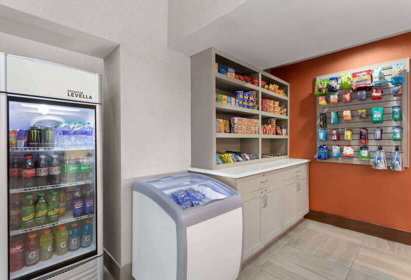 فندق La Quinta Inn & Suites By Wyndham Ft. Pierce