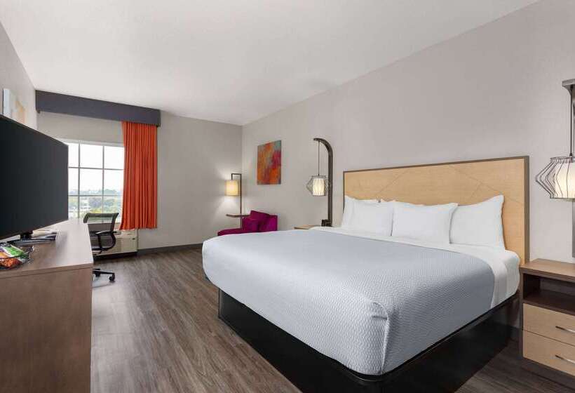 فندق La Quinta Inn & Suites By Wyndham Ft. Pierce