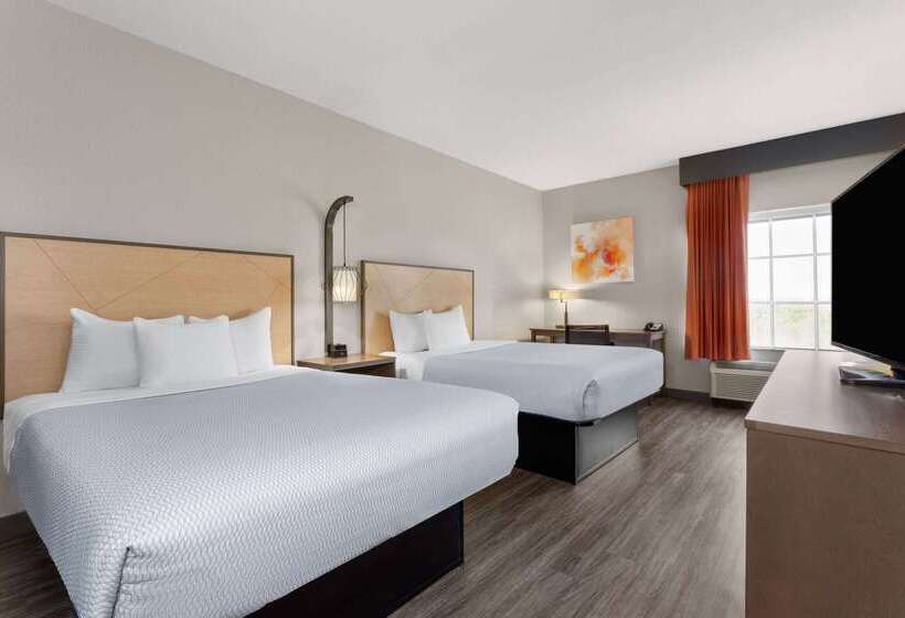 فندق La Quinta Inn & Suites By Wyndham Ft. Pierce