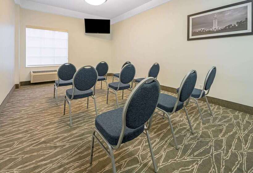 فندق La Quinta By Wyndham Houma