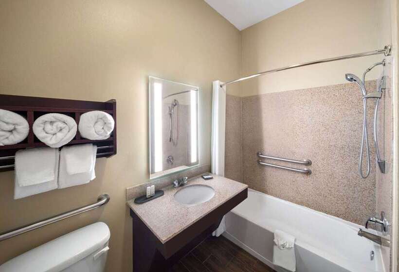 فندق La Quinta By Wyndham Houma