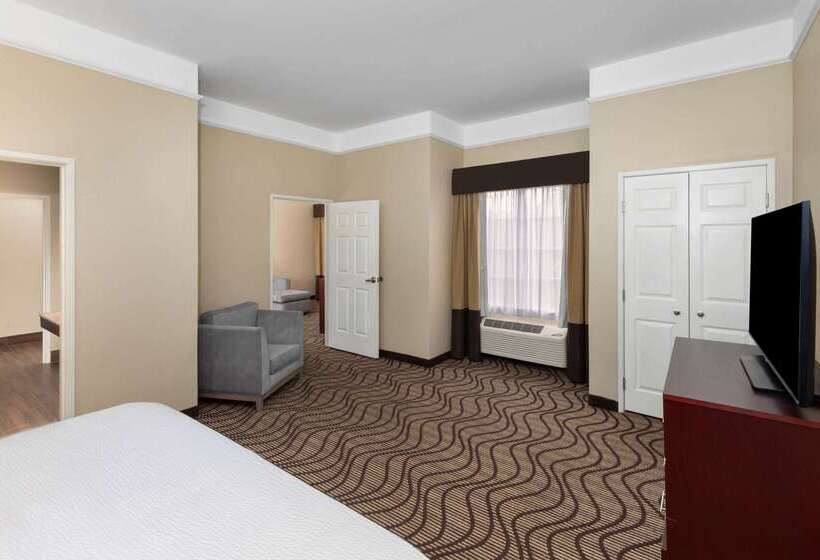 فندق La Quinta By Wyndham Houma