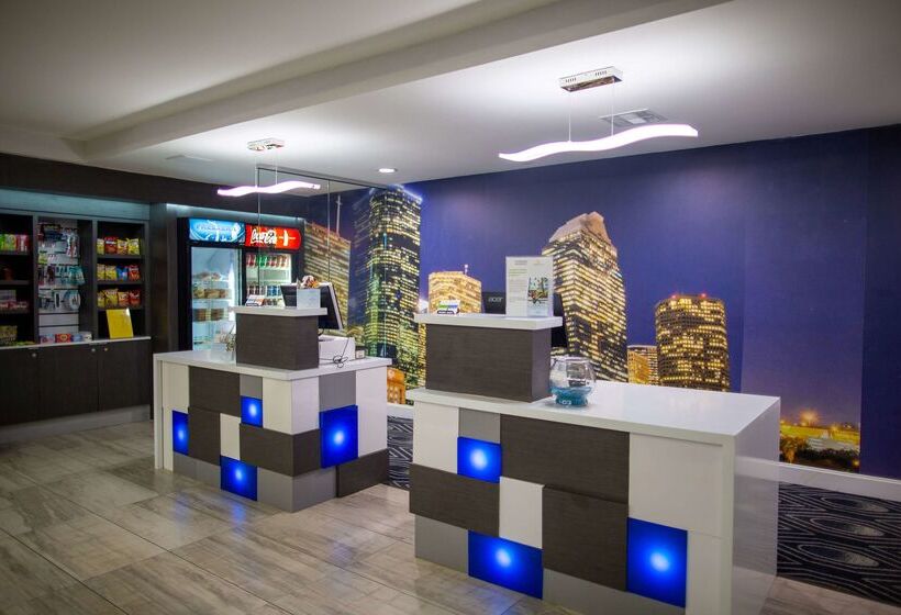 בית מלון כפרי La Quinta By Wyndham Houston East At Normandy