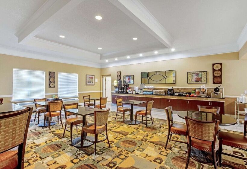 ホテル La Quinta By Wyndham Mobile   Tillman S Corner