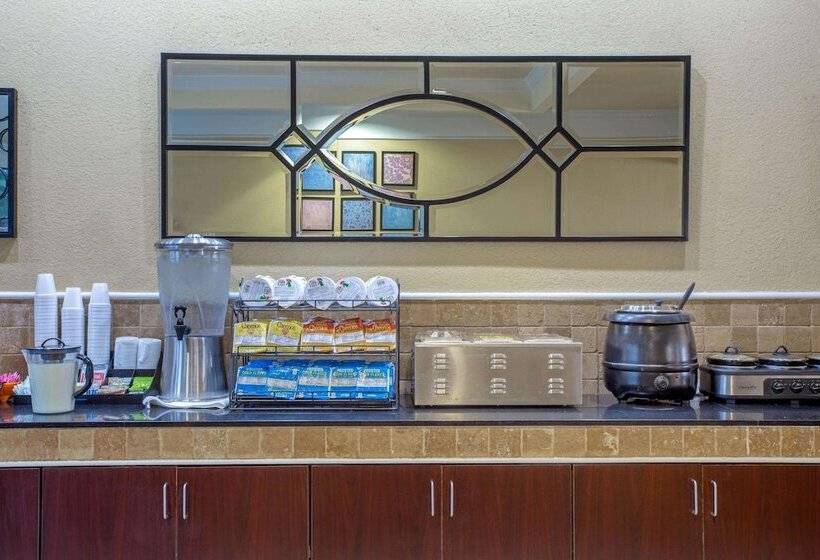 ホテル La Quinta By Wyndham Mobile   Tillman S Corner