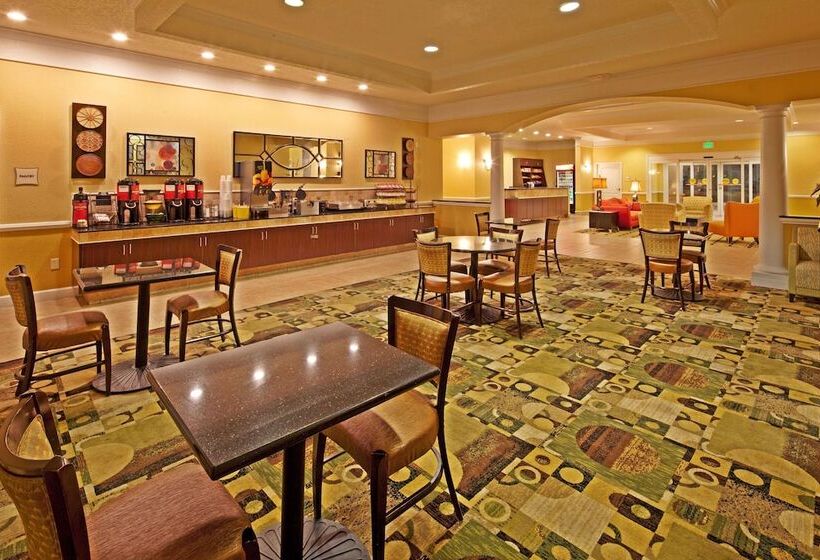 هتل La Quinta By Wyndham Mobile   Tillman S Corner