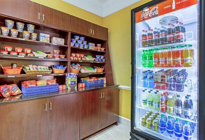 ホテル La Quinta By Wyndham Mobile   Tillman S Corner