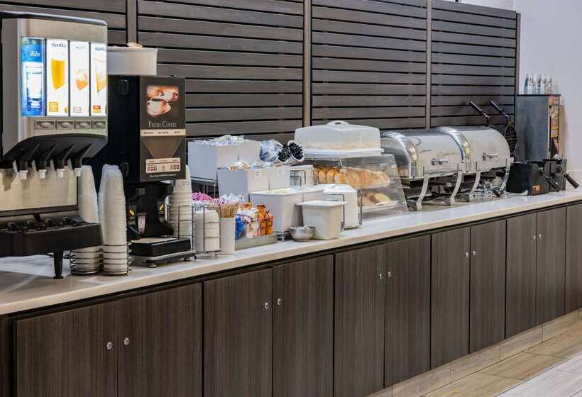 酒店 La Quinta Inn & Suites By Wyndham Norfolk