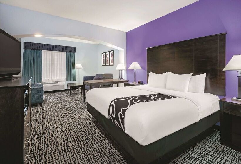 فندق Spark By Hilton San Antonio Dominion