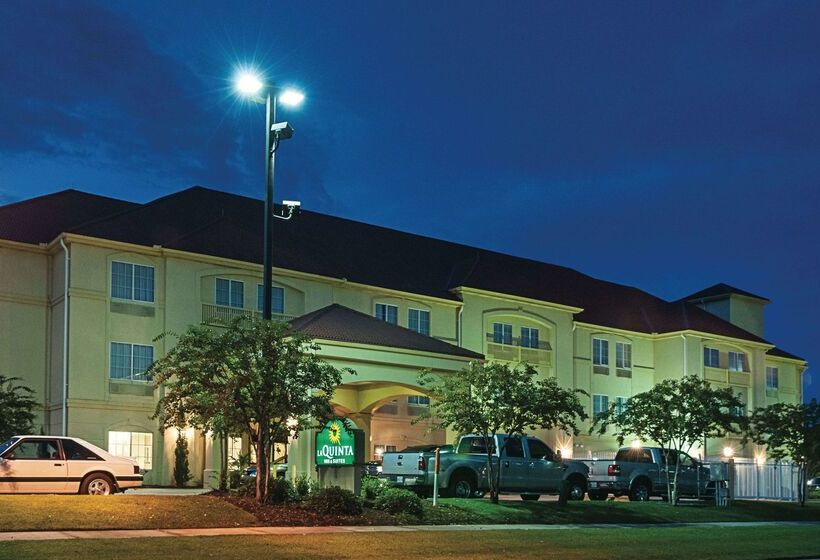 בית מלון כפרי La Quinta Inn & Suites By Wyndham Slidell   North Shore Area