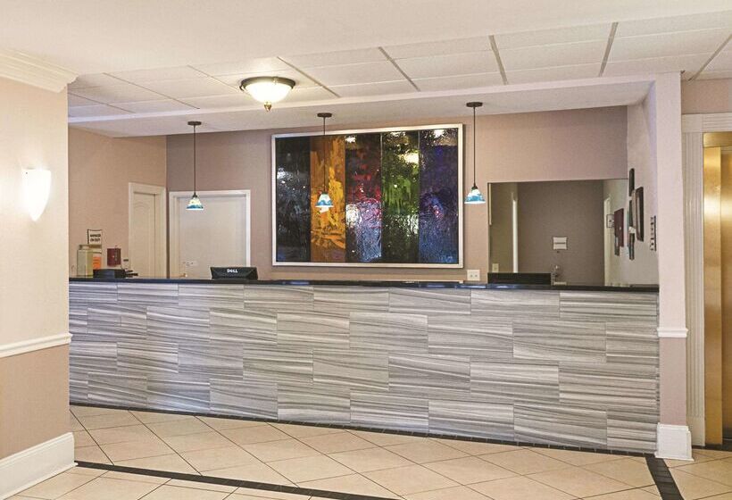 فندق La Quinta Inn & Suites By Wyndham Slidell   North Shore Area