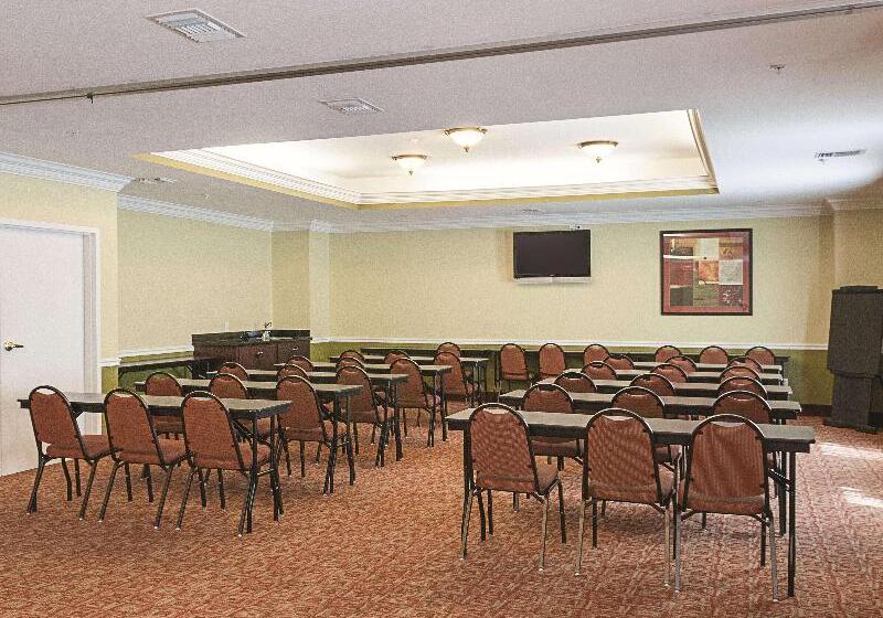 فندق La Quinta Inn & Suites By Wyndham Slidell   North Shore Area