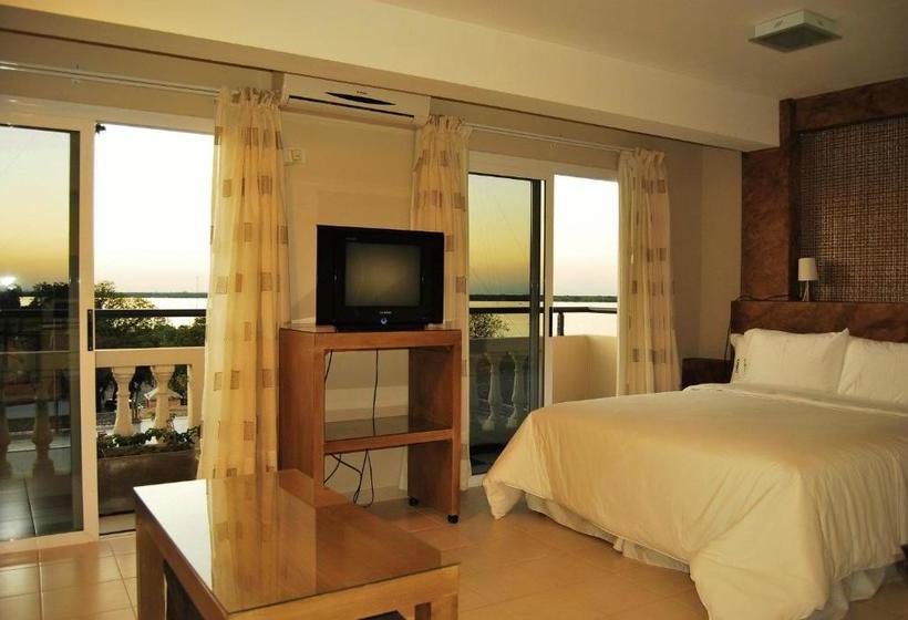 Hotel La Rozada Suites