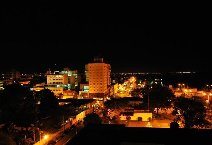 Hotel La Rozada Suites