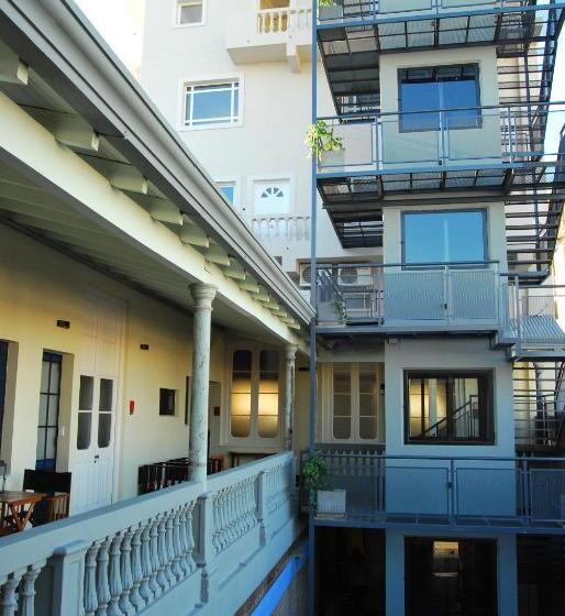 Hotel La Rozada Suites