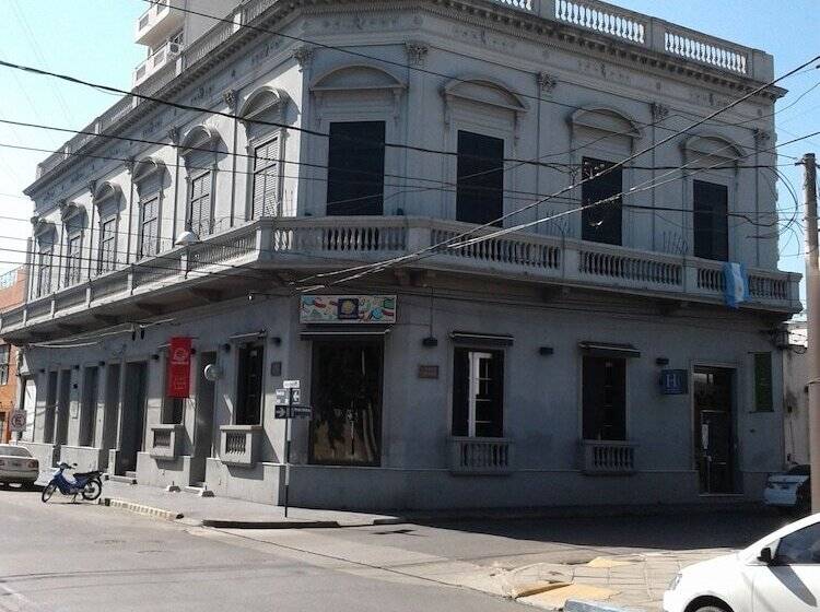 Hotel La Rozada Suites