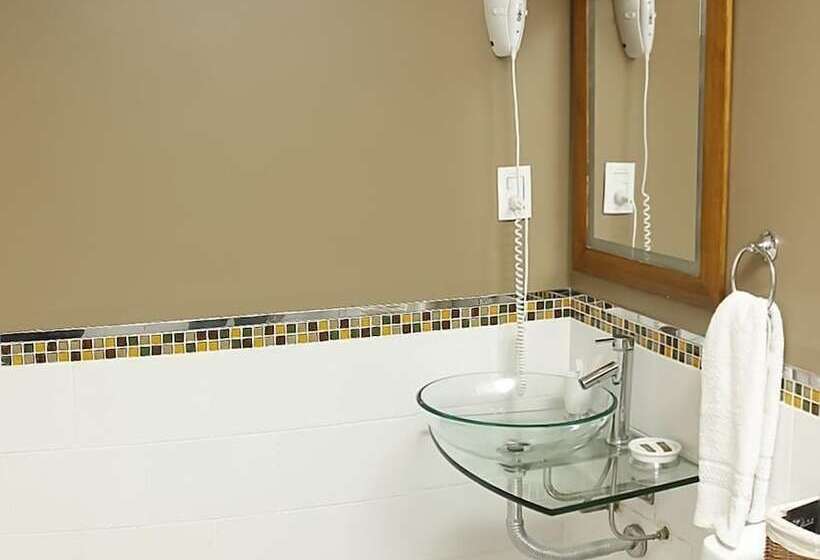 Hotel La Rozada Suites