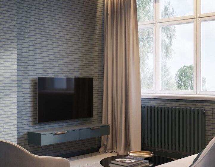 هتل Lion S Castle