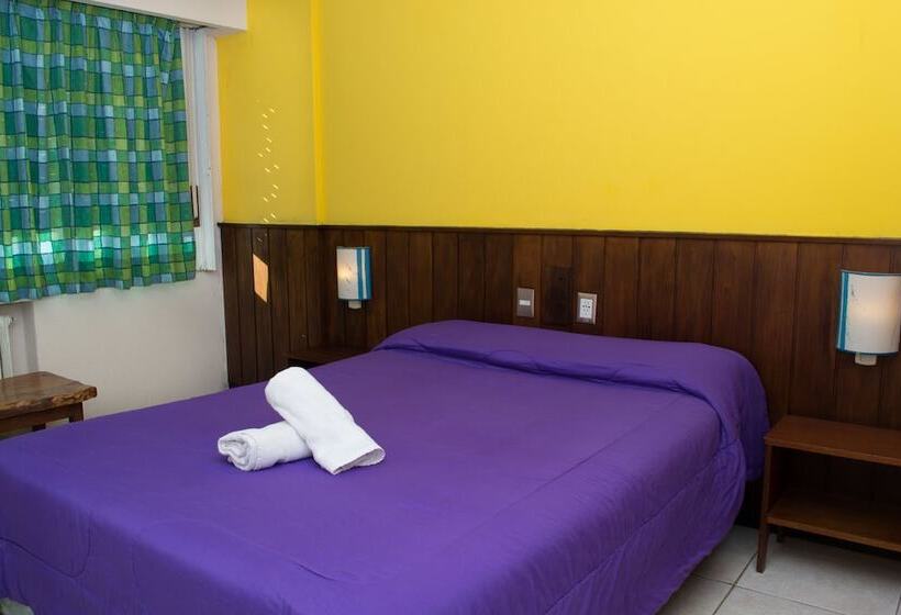 فندق Marcopolo Inn Hostel Bariloche