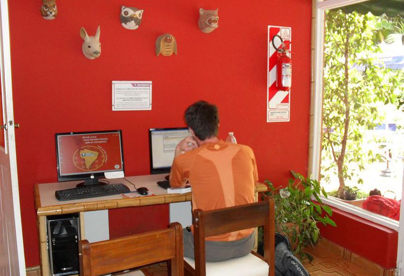 ホテル Tangoinn Downtown Iguazú