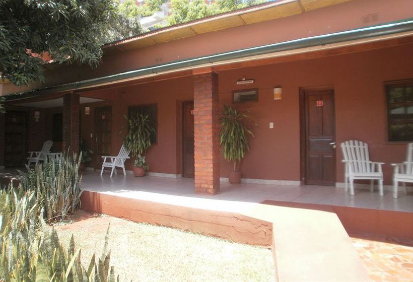 هتل Tangoinn Downtown Iguazú