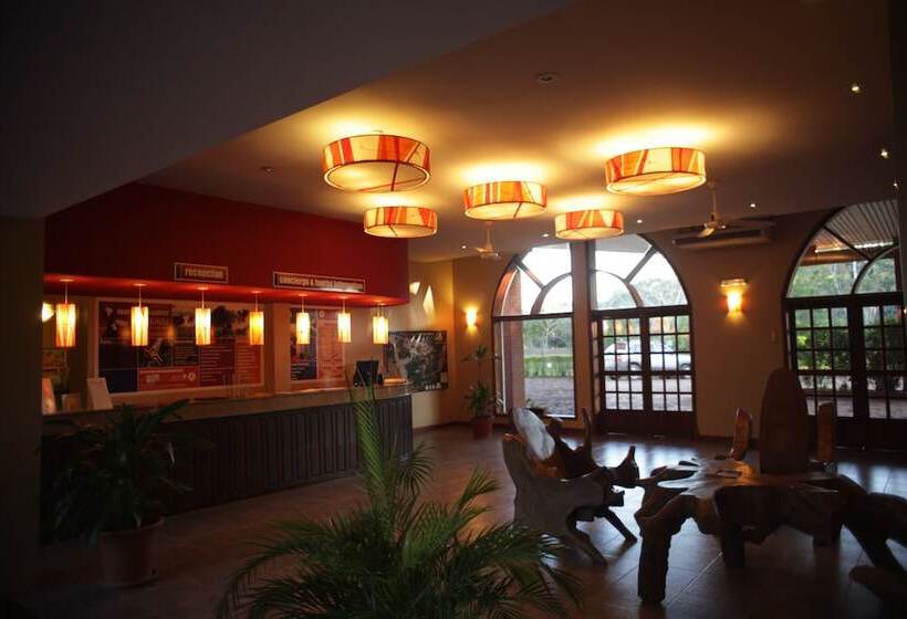 Отель Marcopolo Suites Iguazu