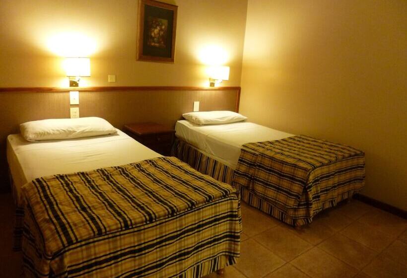 Отель Marcopolo Suites Iguazu