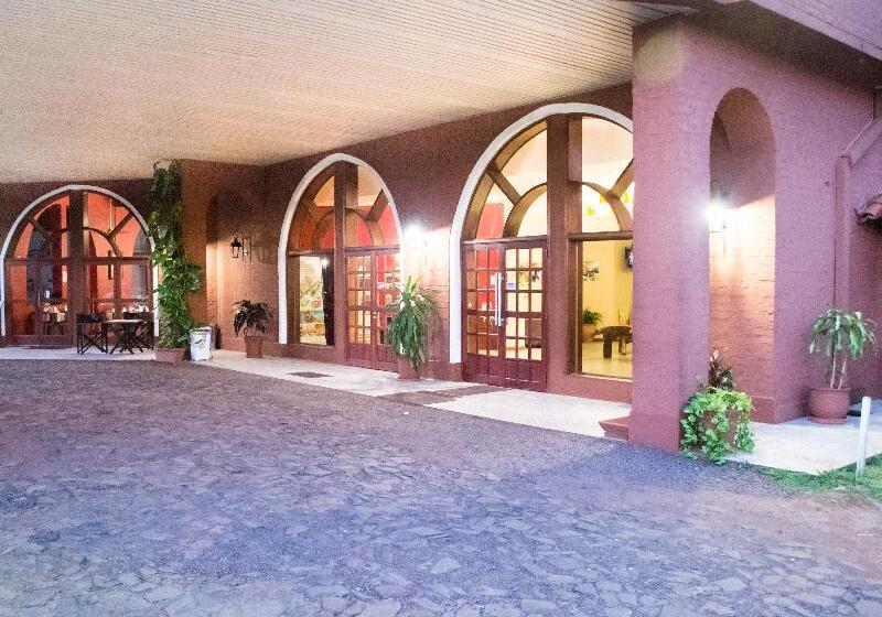 Отель Marcopolo Suites Iguazu