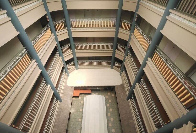 فندق Megah D Aru