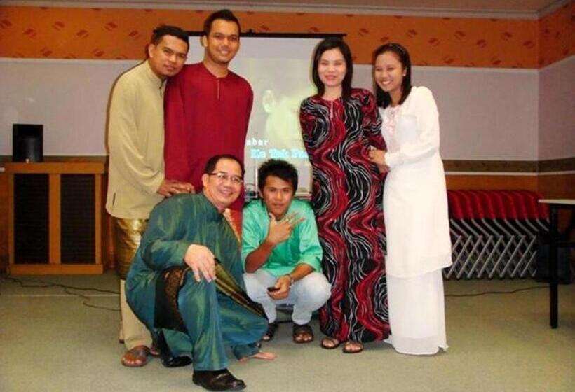 فندق Megah D Aru