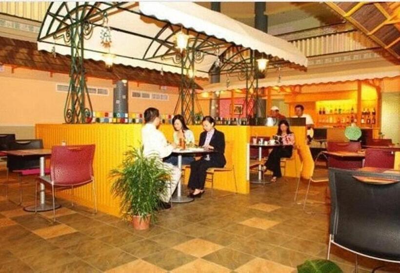 فندق Megah D Aru