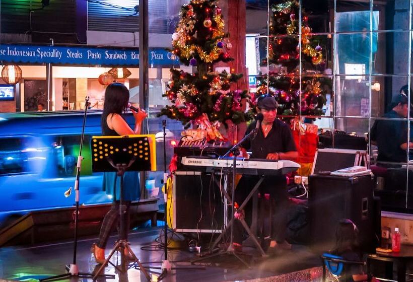 فندق Melasti Kuta Bungalows & Spa